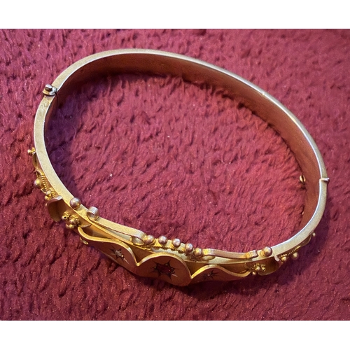 28 - JEWELLERY : Fantastic 9ct GOLD bracelet/bangle with inset diamonds and ruby 9.5g       PLEASE MAKE S... 