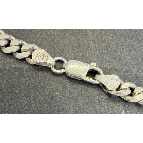 18 - Jewellery : Solid silver chain marked 925, 33.8g