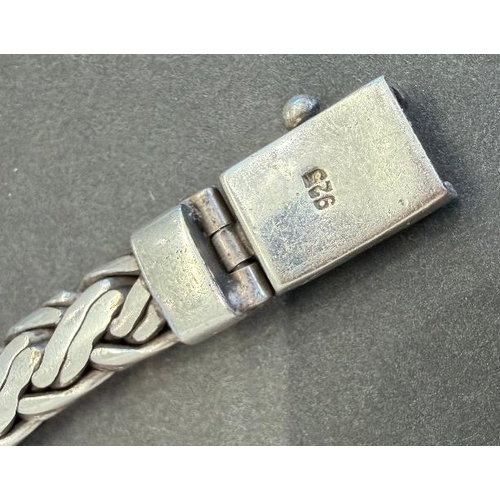 20 - Jewellery : Heavy 925 attractive Silver bracelet 62.5g