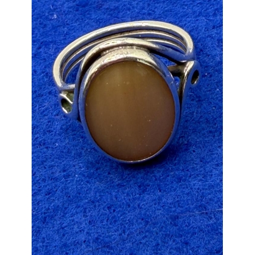 Lot 27        