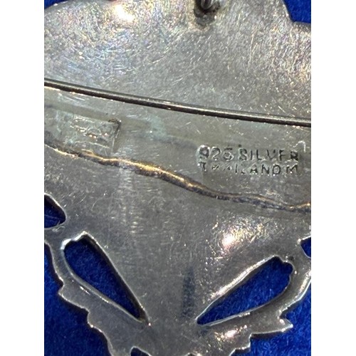 14 - Thailand Silver broach, marked 925 Silver, engraved dancers, 8.1g