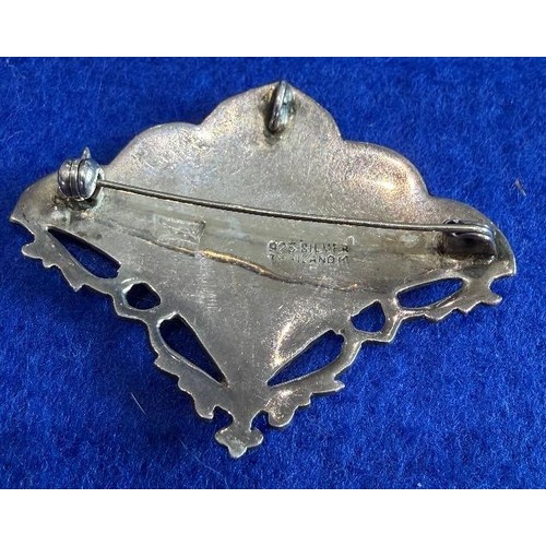 14 - Thailand Silver broach, marked 925 Silver, engraved dancers, 8.1g