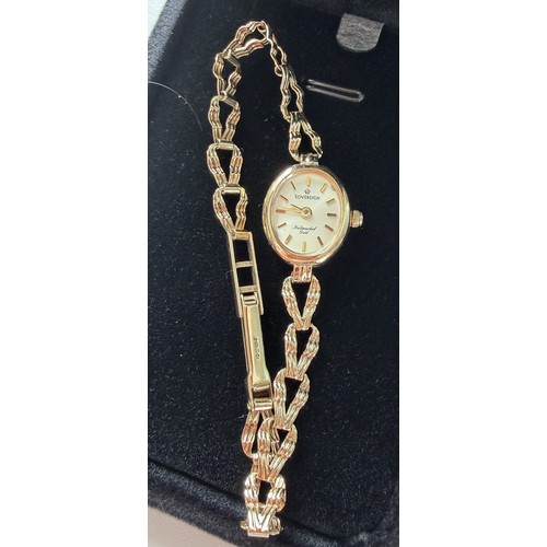 30 - 9ct Gold ladies cocktail watch, clear hallmarks to bracelet and case, make is 