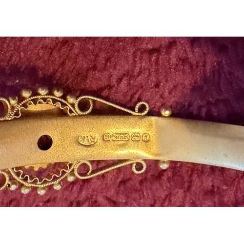 53 - JEWELLERY : Fantastic 9ct GOLD bracelet/bangle with inset diamonds and ruby 9.5g

(Preferred Payment... 