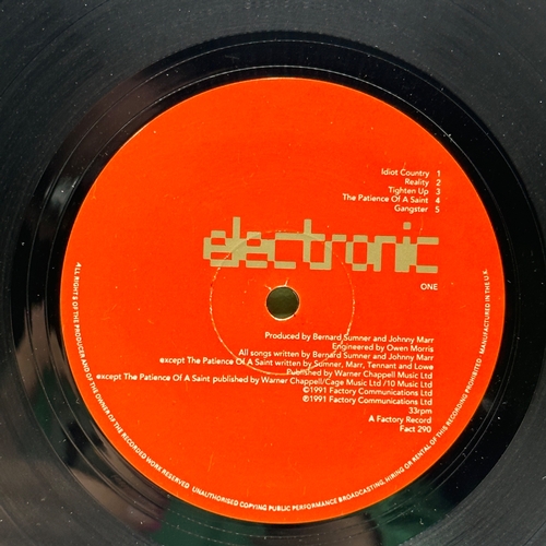 41 - A 12 inch vinyl album by Electronic , cover is in very good condition, vinyl is in good order no scr... 