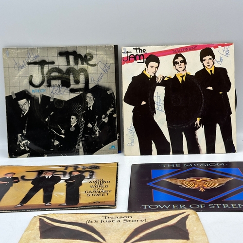 229 - 7x 7 inch single records - 3x The Jam - Modern World & In The City & All Around The World( all 3 cov... 