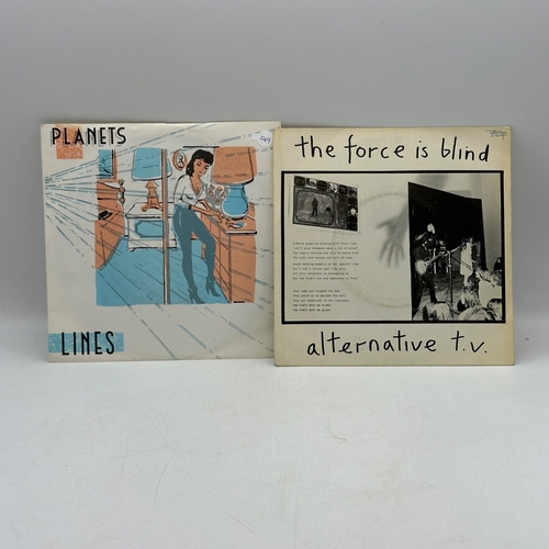 249 - 4x 7 inch single records - Planets - Lines, Alternative T.V - The Force is Blind , Patti Smith Group... 