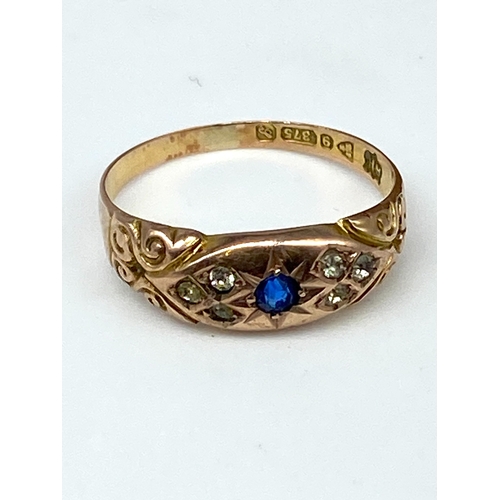 12 - A 9ct yellow gold Victorian spinel ring, size Q, weight is 1.5 grams approx