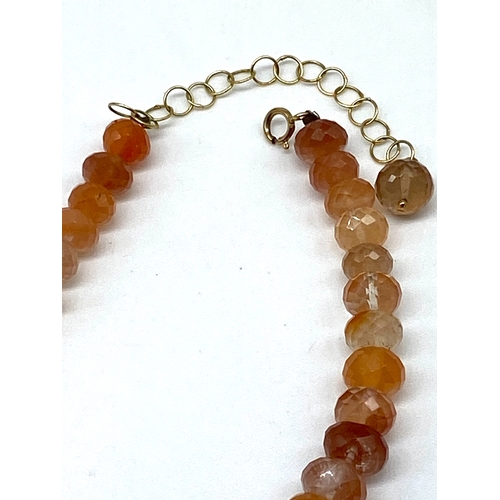 53 - A 9ct yellow gold semi precious stone bracelet, 16.5 grams in weight approx, 7 1/2 inches long, with... 