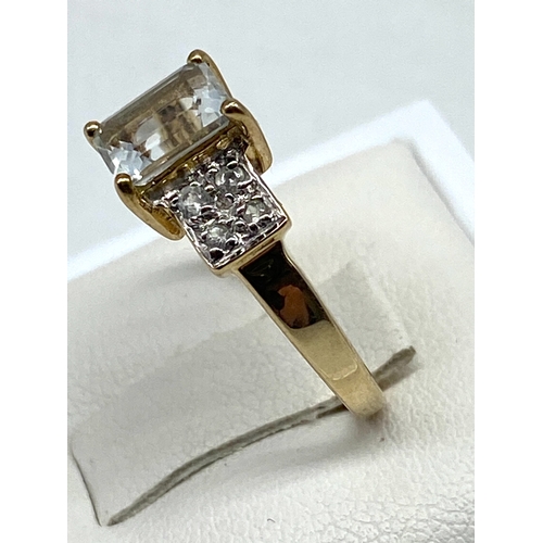 69 - A 9ct yellow gold dress ring, qpprox 2.4 grams in weight, size N