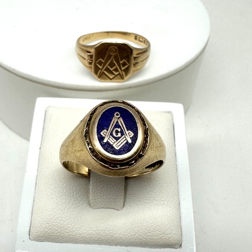 83 - 2x 9ct yellow gold Masonic rings, approx weight is 7.9 grams total, both are a size T