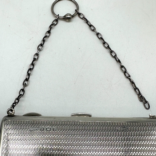 229 - A vintage silver purse, 105mm x 85mm, 175 grams in weight approx, hallmarked, strap will need repair... 