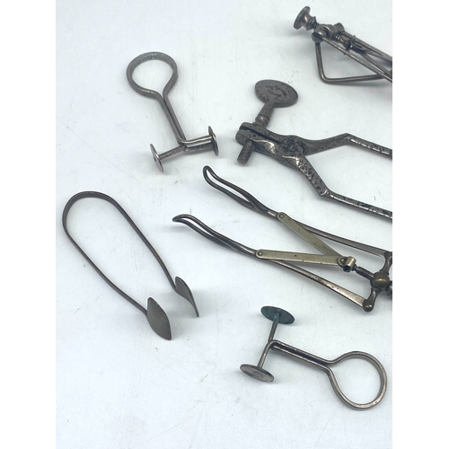 247 - A vintage medical nasal speculums x6 , including a Thackery of Leeds military one, Arnold & Sons Lon... 