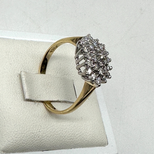 86 - A 9ct yellow gold 0.5ct diamond cluster ring, clean sparkly stones, 3.8 grams in weight approx, size... 