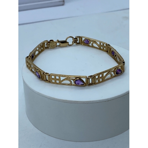 12 - A 9ct yellow gold Scottish design bracelet, 9.6 grams in weight approx, 7 1/2 inches long, no signs ... 