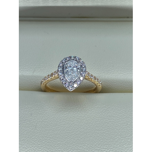 189 - A 18ct yellow gold pear shaped diamond ring, size is I, 3.5 grams approx weight, 0.50ct approx, colo... 