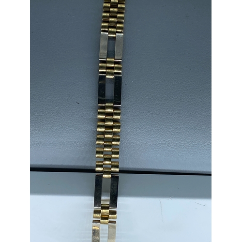 20 - A 9ct yellow & white gold bracelet, 7 1/2 inches long approx, weight is 6.8 grams approx, in nice co... 