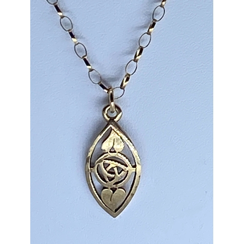 29 - A 9ct yellow gold Scottish design pendant & belcher chain, chain is 18 inches long, total weight is ... 