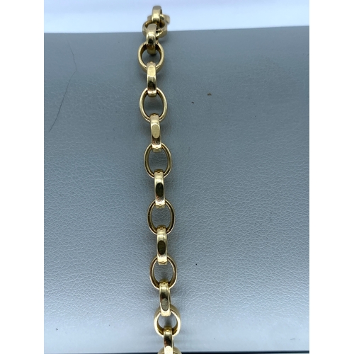 31 - A 9ct yellow gold belcher link bracelet, solid links, approx weight is 10 grams, 7 1/2 inches long, ... 