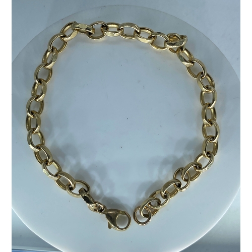 31 - A 9ct yellow gold belcher link bracelet, solid links, approx weight is 10 grams, 7 1/2 inches long, ... 