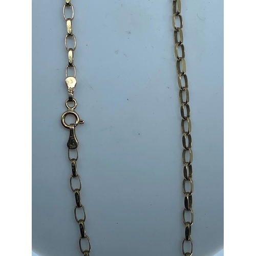 34 - A 9ct yellow gold anchor link chain, chain is 18 inches long, 4.4 grams in weight approx