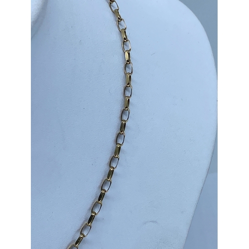 34 - A 9ct yellow gold anchor link chain, chain is 18 inches long, 4.4 grams in weight approx