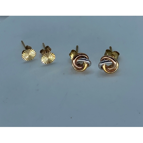 55 - 2x pairs of 9ct yellow gold stud earrings