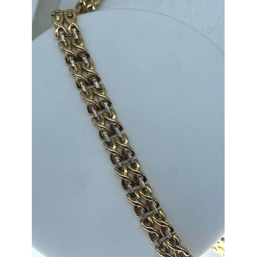 85 - A 9ct yellow & white gold fancy link necklace, fully hallmarked, nice condition, 16 inches long x 7m... 