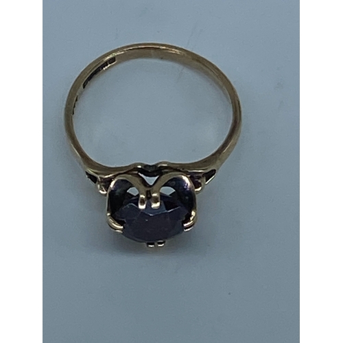 97 - A 9ct yellow gold garnet stone set dress ring, fully hallmarked, nice 8 claw setting, weight is appr... 