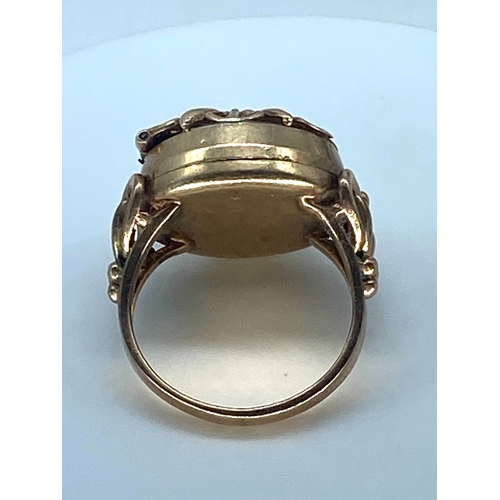 127 - A 9ct yellow gold Elco 17 duo rare watch ring, the ring has stunning decorative shoulders & cover, w... 