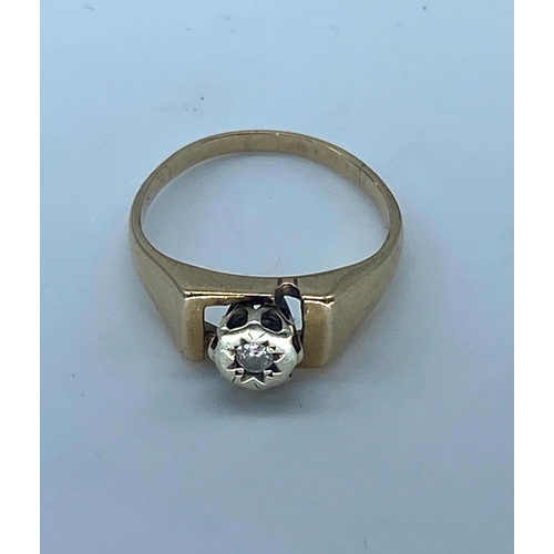 133 - A 9ct yellow gold single solitaire diamond ring, weight is 2.9 grams approx, size N,