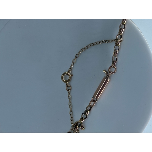 203 - A 9ct vintage rose gold belcher chain, 18 inches long, 4.2 grams in weight approx, fitted with a saf... 