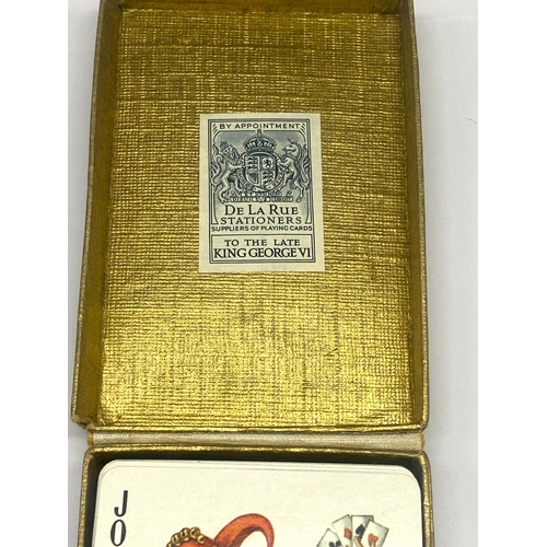 317 - A pack of vintage playing cards, hunting scene picture