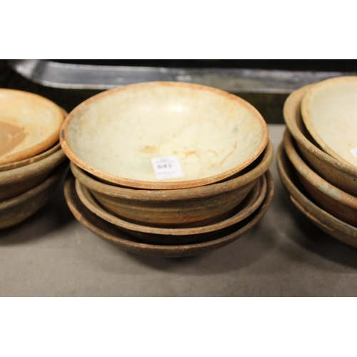 642 - Four Chinese pottery bowls.