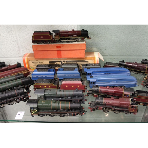 651 - A collection of Hornby double OO gauge trains and carriages.