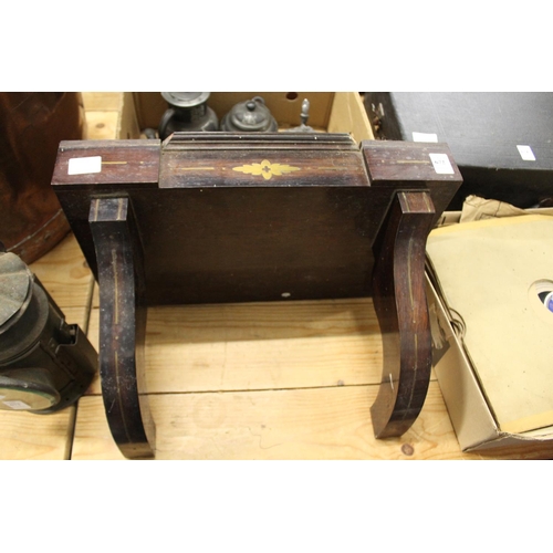 672 - A Regency brass inlaid rosewood clock bracket.