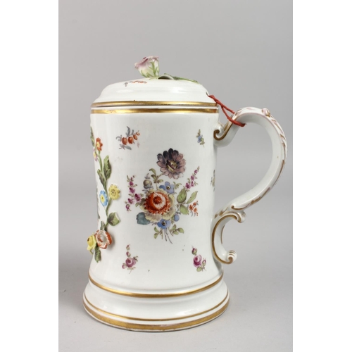 1136 - A GOOD AUGUSTUS REX DRESDEN TANKARD AND COVER, with rose knop painted and encrusted with flowers wit... 