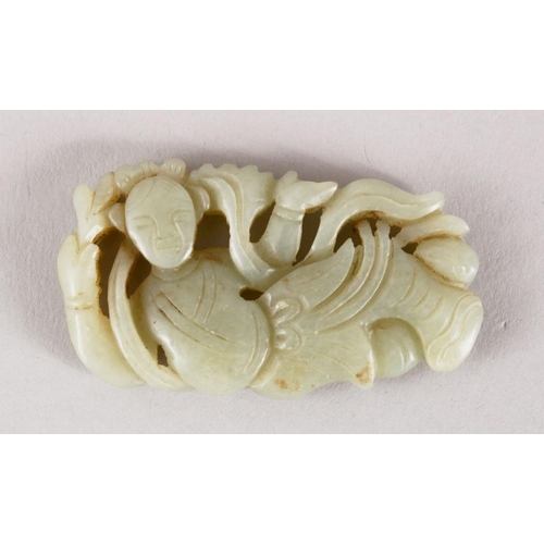 114 - A GOOD 19TH / 20TH CENTURY CHINESE CARVED CELADON JADE PENDANT OF A GODDESS, the goddess recumbent a... 