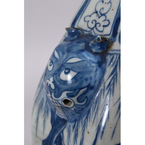 160 - A CHINESE YAN STYLE BLUE & WHITE TWIN HANDLE PORCELAIN VASE, decorated with scenes of a warrior upon... 