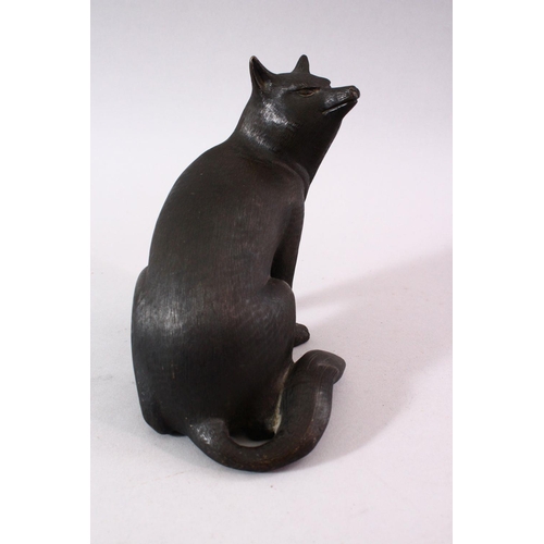 168 - A 20TH CENTURY JAPANESE CAST BRONZE MODEL OF A SEATED FOX, with finely engraved detail and signed, 1... 