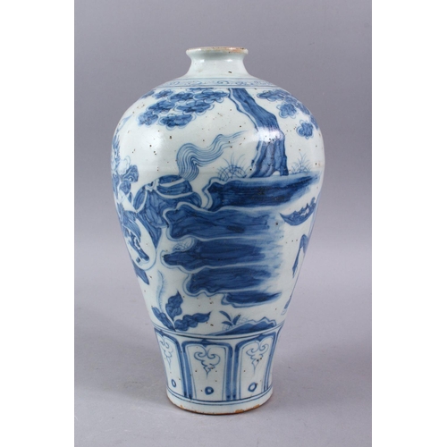 207 - A CHINESE MING STYLE BLUE & WHITE PORCELAIN MEIPING VASE, decorated with views of warriors upon hors... 