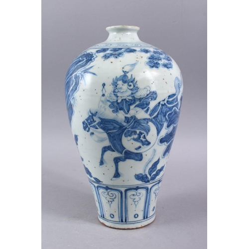 207 - A CHINESE MING STYLE BLUE & WHITE PORCELAIN MEIPING VASE, decorated with views of warriors upon hors... 