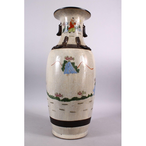 211 - A LARGE CHINESE 19TH / 20TH CENTURY FAMILLE ROSE CRACKLEWARE PORCELAIN VASE, decorated with scenes o... 