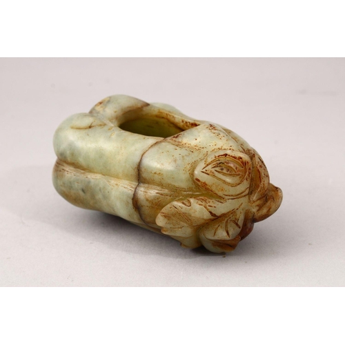 352 - A GOOD 20TH CENTURY CHINESE CARVED JADE BRUSH WASH IN THE FORM OF A FRUIT, 9cm wide.