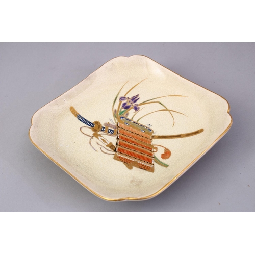 48 - A GOOD JAPANESE MEIJI PERIOD SATSUMA DISH, the dish decorated with a kutana amongst flora, 17cm squa... 