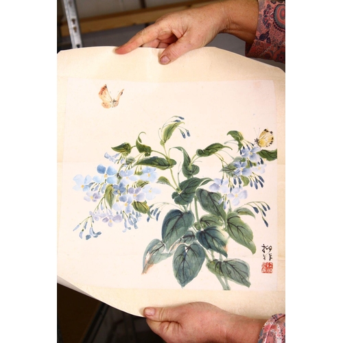 520 - A GOOD 20TH CENTURY CHINESE SCROLL PAINTING, depicting a tree large white blossom, signed and with t... 