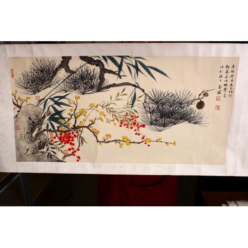 524 - A SMALL 20TH CENTURY CHINESE SCROLL PAINTING of a cockatoo on a swing, signed and with red seal, ima... 