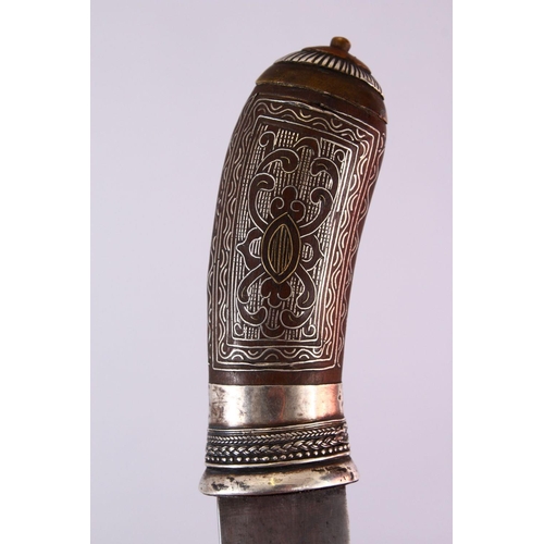 671 - A FINE 18TH / 19TH CENTURY  BURMESE SILVER & GOLD INLAID DAGGER, with a carved ivory scabbard, the h... 