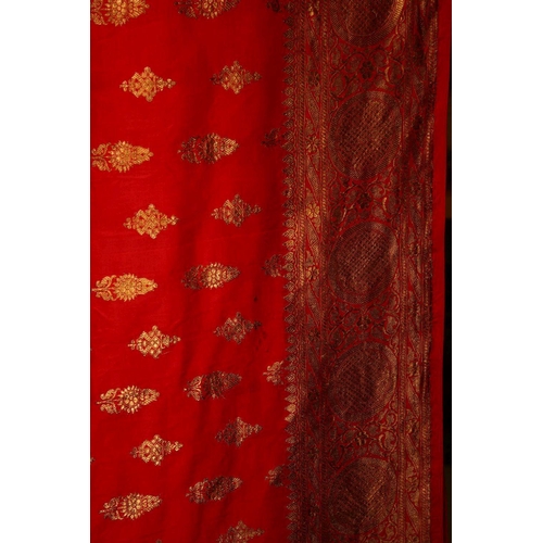 722 - A VERY FINE 19TH CENTURY INDIAN GOLD INLAID SILK TEXTILE, with fine gold embroidery with motif decor... 