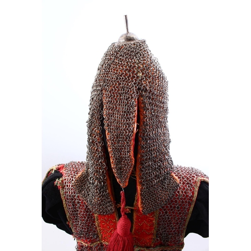 790 - A FINE 19TH CENTURY EXAMPLE OF AN INDIAN LINED CHAIN MAIL SUIT OF ARMOUR, museum quality and housed ... 